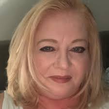 Ladies it may not be for you, but I want a textured/spiral perm. Anyone  good you can recommend? Looking for something like this.