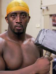 🔥 Heavyweight Collision! Quincy Harris takes