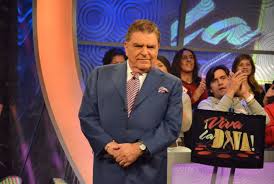 «sábado gigante» se inauguró el 8 de agosto de 1962 en blanco y negro. Cupido Se Adelanta A Sabado Gigante Shows Sabado Gigante Univision