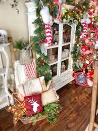 Flower decor for a hipper christmas tree. Christmas Decor Christmas Decorations Farmhouse Christmas Whimsical Christmas Christmas Decorations Christmas Verses Christmas Joy