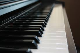 The tides of manaunaun, composed in 1917, is a famous contemporary short piano piece written by american composer henry cowell. Acquiring Perfect Pitch May Be Possible For Some Adults University Of Chicago Nws