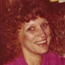 Kitty Collins's Instagram, Twitter & Facebook