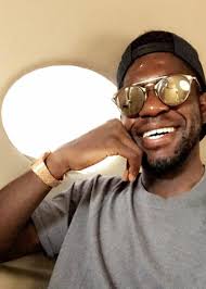 Samuel yves umtiti is a french professional footballer who plays as a. Samuel Umtiti Height Weight Age Girlfriend Family Facts Biography