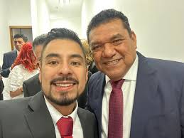 Guillermo Santiago added a new photo.