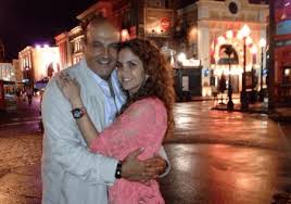 Lucero de 51 años de edad recibió pleno. Lucero Celebro Su Cumpleanos Junto A Su Novio Michel Kuri Rotativo De Queretaro