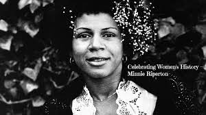 Diana Eakins's Instagram, Twitter & Facebook