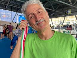 🏊‍♂️ 𝗧𝗢𝗠𝗠𝗔𝗦𝗢, 𝗢𝗥𝗚𝗢𝗚𝗟𝗜𝗢 𝗗𝗔 𝗡𝗔𝗭𝗜𝗢𝗡𝗔𝗟𝗘! L'atleta  Tommaso Tretti Clementoni, tesserato FINP per la Polisportiva Bresciana e  in allenamento presso il nostro impianto di Gussago, è stato convocato ai  𝗣𝗔𝗥𝗔 𝗬𝗢𝗨𝗧𝗛 𝗚𝗔𝗠𝗘𝗦 di