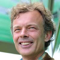 PDF) Differentiation in neutral genes and a candidate gene in the pied  flycatcher: using biological archives to track global climate change