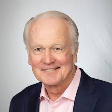 Troy Toups's Instagram, Twitter & Facebook