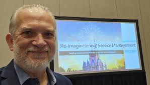 Showtime at HDI Service Management World!