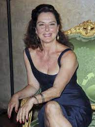 Pertinence prix les moins chers prix les plus chers meilleures ventes note des internautes nouveauté titre : Monica Guerritore Biography Movie Highlights And Photos Allmovie