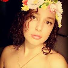 Caroline Jester's Instagram, Twitter & Facebook