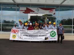 Perusahaan ini merupakan perusahaan patungan antara pt astra otoparts tbk dan visteon corporation. Pt Astra Komponen Indonesia Posts Facebook