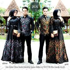2425 likes 2 talking about this. Couple 2575 Barik Sarimbit Modern Baju Batik Couple Model Terbaru Dengan Harga Terjangkau Dan Berkua Shopee Indonesia