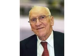 Andrew Bussa's Instagram, Twitter & Facebook