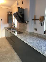Kraftmaid cabinetry, diamond cabinetry, shenandoah cabinetry Miniq Surfaces Miniq Twitter