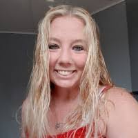 Tina Klug's Instagram, Twitter & Facebook