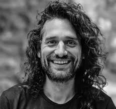 Autorinnen & Autoren