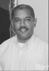 Familia busca desaparecido