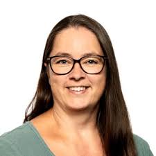 Man kan tage pigen ud af transportbranchen, men man kan (åbenbart) ikke  tage transportbranchen ud af pigen...... Derfor er det med et stort smil og  glimt i øjet, at jeg kan fortælle