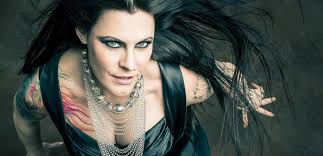 LAS VOCES FEMENINAS EN EL HEAVY METAL