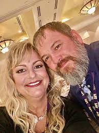 Deanne Fontenot's Instagram, Twitter & Facebook