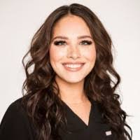 Sammie Holmes's Instagram, Twitter & Facebook