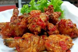 Mulai dari olahan sayur, olahan ikan, olahan daging sapi, dan sebagainya. 5 Olahan Ayam Khas Nusantara Ini Siap Membakar Lidahmu