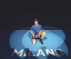Ce mardi, rafa nadal dispute son quart de finale de roland garros face à l'italien jannik sinner, l'une des grandes. Plotzlich Im Spotlight Jannik Sinner Im Portrat Tennis Magazin