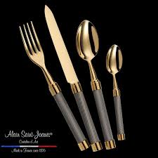 Mondaymotivation Cotte De Maille Pattern With Gold Finish Picoftheday Instadaily Instagood Flatware Luxury I En 2020 Couverts De Table Couvert Couteau