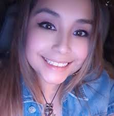 does anyone know of or have someone that cleans apartments?