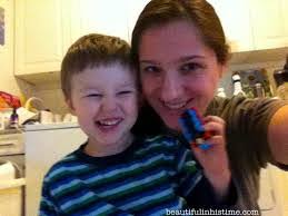 Glenda Jacobs's Instagram, Twitter & Facebook