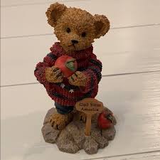 With millions of inspiring photos from design professionals, you'll find just want you need to turn your house into. Home Interiors Accents 202 Americana Bear Poshmark