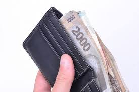 Jika anda mencari jalan pintas mendapat uang banyak dengan jalan pesugihan maka anda sudah berada di tempat yang sangat tepat mengapa? Ketika Anak Curi Uang Dari Dompet Orangtuanya Halaman All Kompas Com