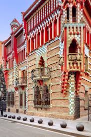 Vibrant Photos Let You Explore Antoni Gaudi S Colorful Casa Vicens In Vivid Detail In 2020 Gaudi Gaudi Art Gaudi Architecture