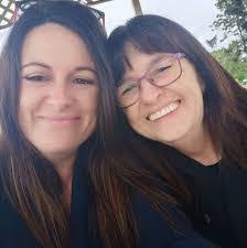 Janelle Fowler's Instagram, Twitter & Facebook