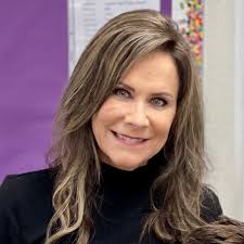 Tamara Mcclure's Instagram, Twitter & Facebook