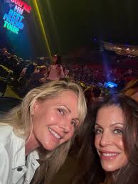 Bethenny Frankel added a new photo.