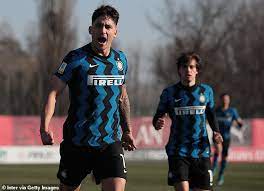 Everton tracking inter milan youngster martin satriano. Inter Milan S Martin Satriano Is Flattered To Be Linked With Arsenal And Chelsea Aktuelle Boulevard Nachrichten Und Fotogalerien Zu Stars Sternchen