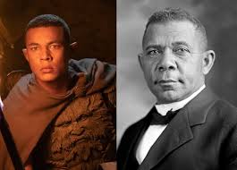 The very first time I saw the character Arondir I told my wife, "I know  that face!" Ismael Enrique Cruz Córdova looks like he could be Booker T  Washington's son... imo. |