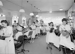 We strive to have your hair done and looking good in a short amount of time. Old Salon ç¾Žå®¹å®¤ ç¾Žå®¹ å½¢è±¡