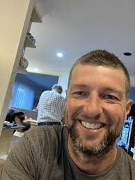 sturniolotriplets Who makes you LAUGH 😂 more NICK💜, MATT 💙 or CHRIS🧡  ME.❤️ Chris 🧡 makes me laugh more, nick 💜 makes me laugh but Chris makes  me laugh more