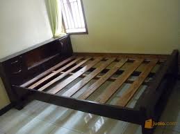 Furniture springbed, sofa, tempat tidur, rak buku, kursi, springbed, meja makan, lemari, tempat tidur, kursi, sofa, bufet, keramik, scrap. Perabotan Rumah Tangga Seken