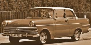 Por qué tener un auto antiguo? | SeguroWeb