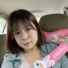 以前很常見的風景，不過這種賣蔥油餅雙胞胎和芝麻球的小攤好像越來越少了