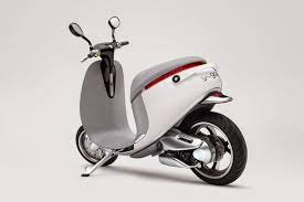 3c老實說 氣象部落客勞倫斯 科技 評論 不只是一般電動機車 看懂gogoro 智慧雙輪的電動車革命 scooter htc motorcycle