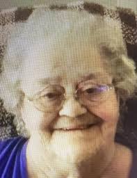 Tina Lockard's Instagram, Twitter & Facebook