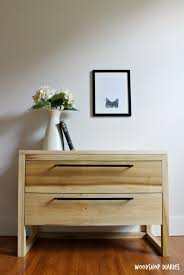 Diy craftsman 3 drawer nightstand her tool belt. Diy Modern Nightstand How To Build It In 6 Easy Steps