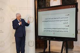 قبل انطلاق امتحانات شهر أبريل لطلاب الصف الأول الثانوى العام، ننشر جدول امتحانات الفصل الدراسى الثانى لطلاب الصف الأول الثانوى، حيث يؤدى الطلاب الامتحان يوم الإثنين 26 أبريل فى مواد اللغة العربية بواقع 15 سؤالا، وفى التاريخ بواقع 10 أسئلة والجغرافيا. Ù…ÙˆØ§Ø¹ÙŠØ¯ Ø§Ù„Ø§Ù…ØªØ­Ø§Ù†Ø§Øª Ø§Ù„Ù…Ø¬Ù…Ø¹Ø© Ø´Ù‡Ø± Ø¥Ø¨Ø±ÙŠÙ„ Ù„Ù„ØµÙÙˆÙ Ù…Ù† Ø§Ù„Ø±Ø§Ø¨Ø¹ Ø§Ù„Ø§Ø¨ØªØ¯Ø§Ø¦ÙŠ Ø¥Ù„ÙŠ Ø§Ù„Ø«Ø§Ù†ÙŠ Ø§Ù„Ø¥Ø¹Ø¯Ø§Ø¯ÙŠ Ø§Ù„Ù…ØµØ±ÙŠ Ø§Ù„ÙŠÙˆÙ…