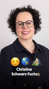 🚀 Entdecke unsere neue Homepage! 🔥 …mit spannenden Einblicken, aktuellen  Infos und natürlich unserem genialen Team. 💪🏻 ➡ Schau vorbei & lerne uns  kennen! 📲 Link in der Bio! ❓ Du hast